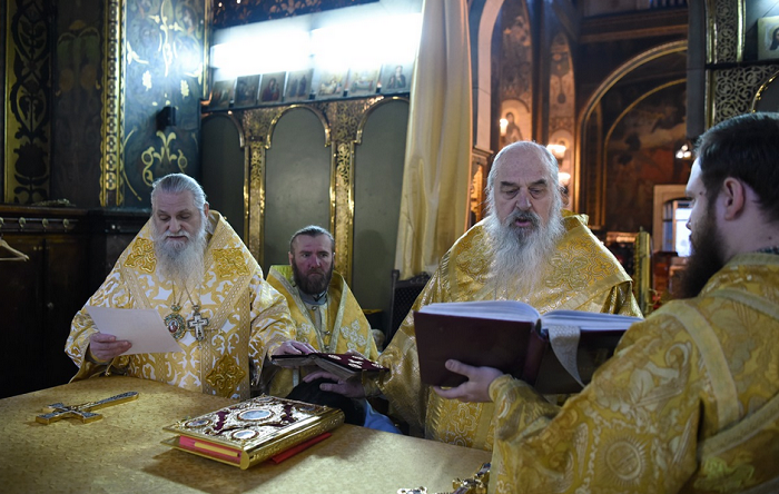 Філарет перерукопоклав греко-старостильного митрополита і прийняв до складу УПЦ КП